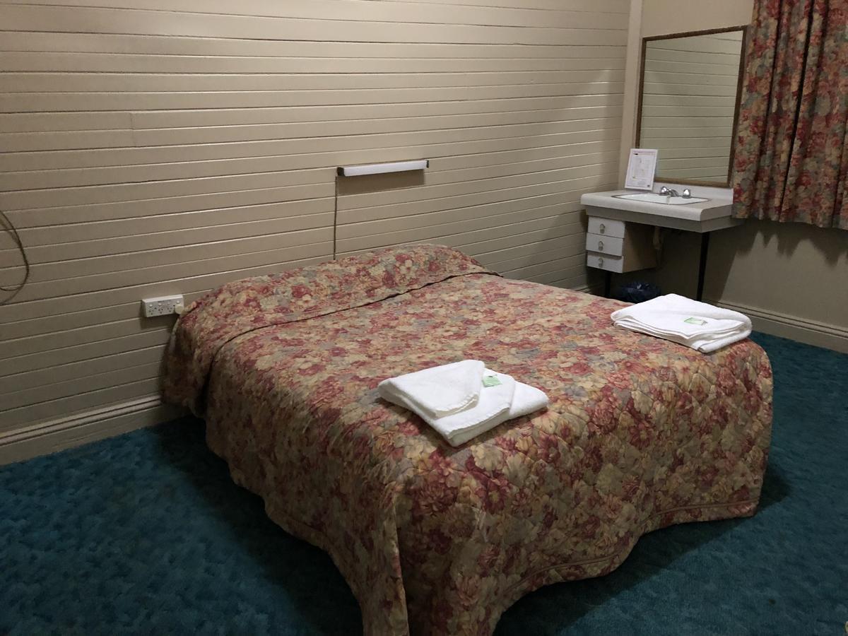 Club Hotel Glen Innes Extérieur photo