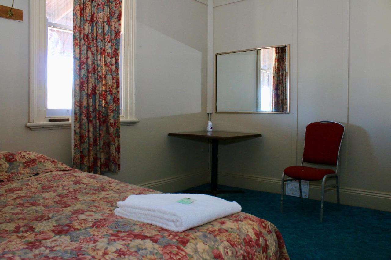 Club Hotel Glen Innes Extérieur photo